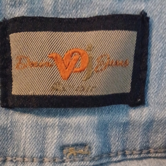 VO JEANS Blue Ankle Cropped Distressed Jeans - Picture 2 of 14